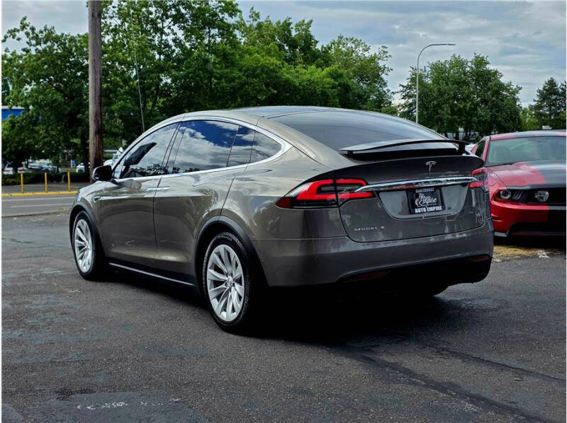 2016 Tesla Model X