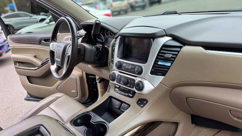 2015 GMC Yukon SLT