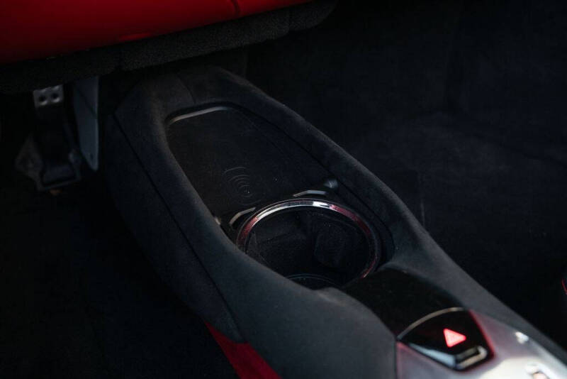 2024 Ferrari 296 GTS