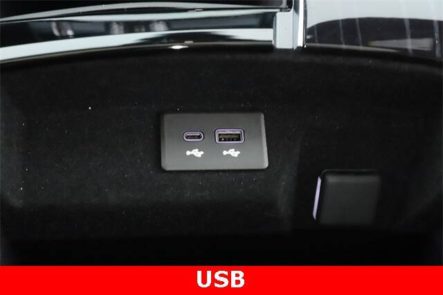 2025 Cadillac Escalade ESV Sport