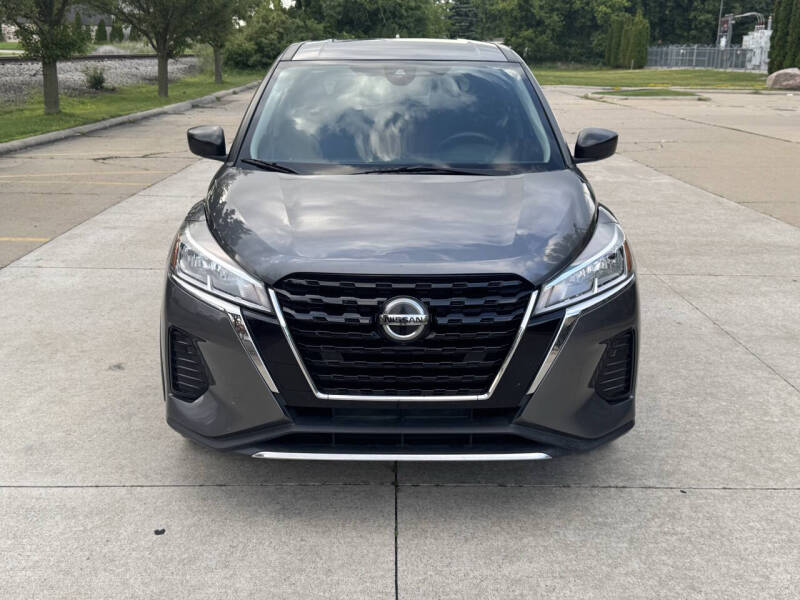 2021 Nissan Kicks S
