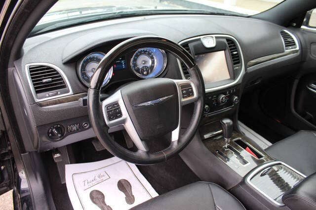 2013 Chrysler 300 C