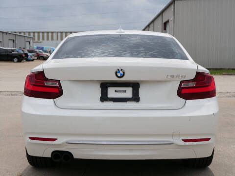 2017 BMW 2 Series 230i