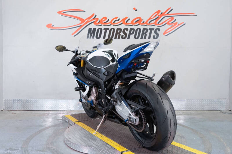 2014 BMW HP 4