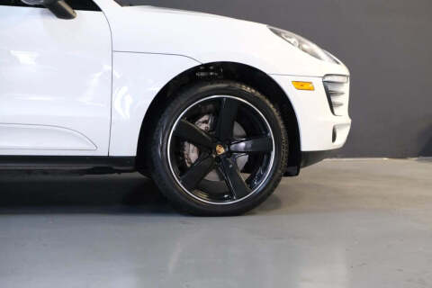 2017 Porsche Macan S