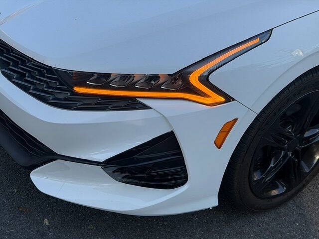 2023 Kia K5