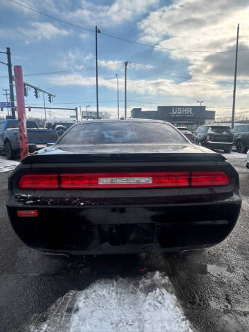 2014 Dodge Challenger SXT
