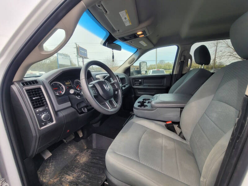 2018 RAM Ram 2500 Pickup Tradesman photo 13