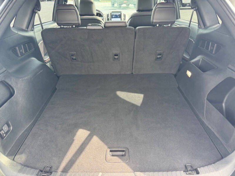 2022 Ford Edge ST-Line
