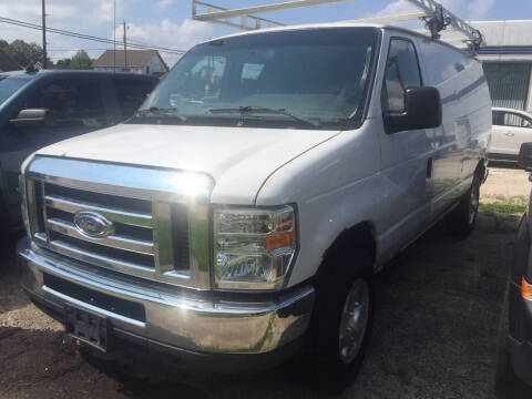 2014 Ford E-Series E-250