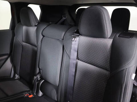 2025 Mitsubishi Outlander ES