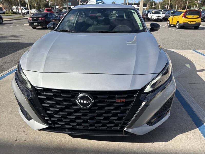 2023 Nissan Altima 2.5 SR