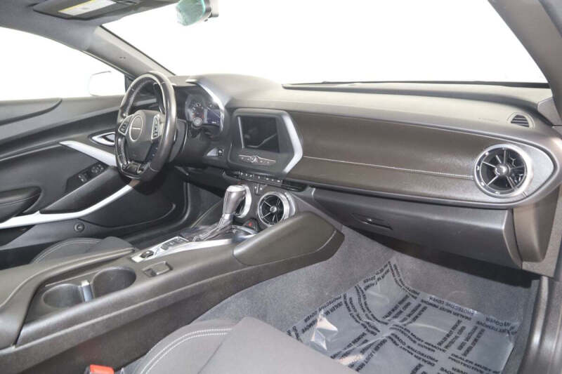 2021 Chevrolet Camaro LT1