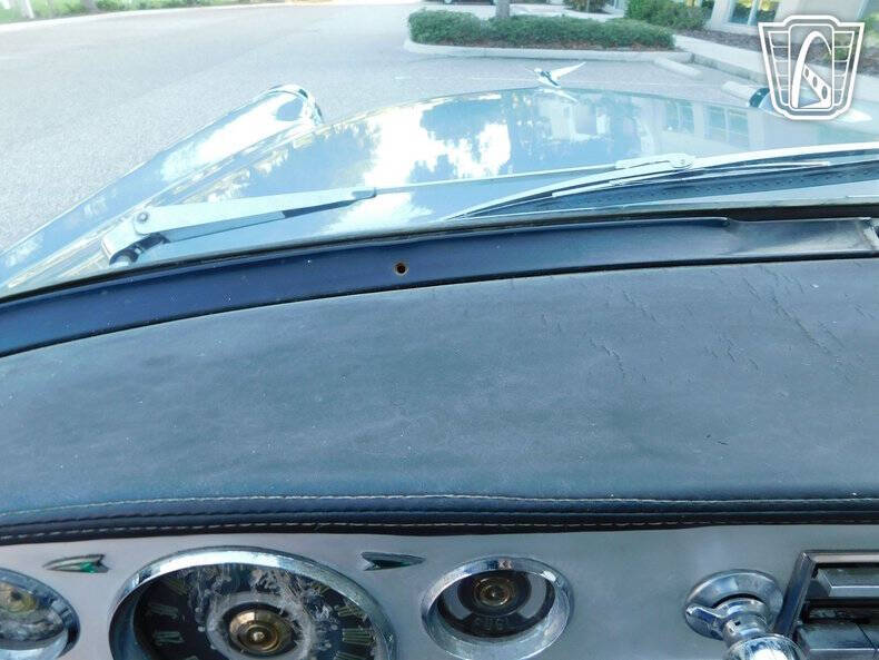 1957 Packard Clipper