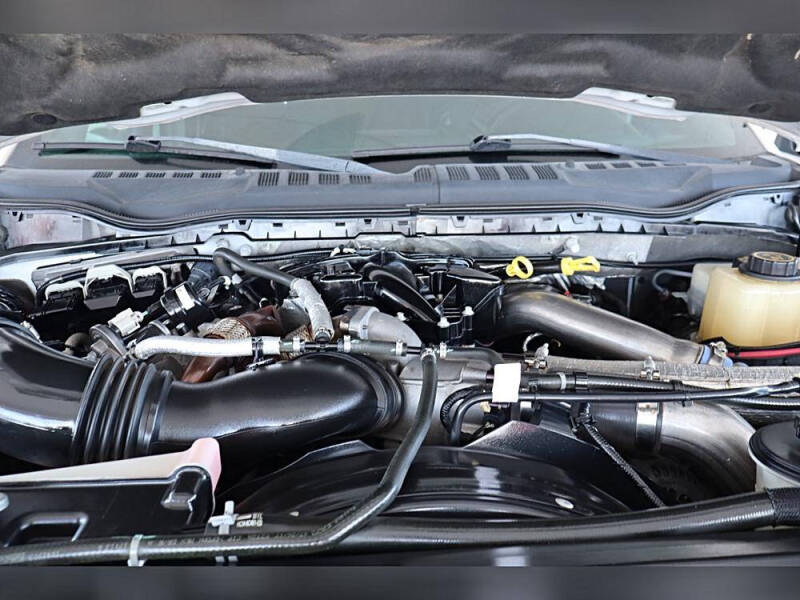 2017 Ford F-350 Super Duty Lariat