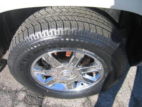 2007 Cadillac Escalade ESV for sale at Main Street Auto LLC in King NC