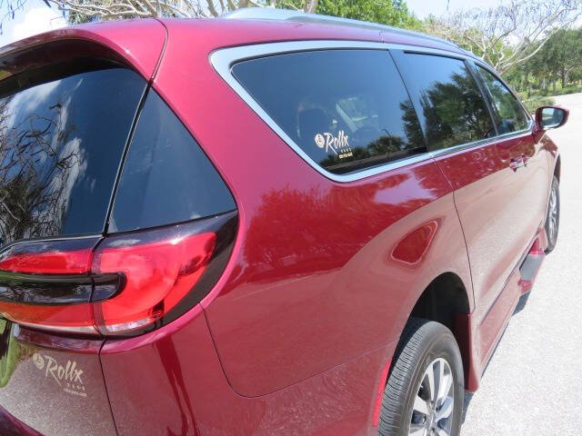 2021 Chrysler Pacifica Touring L