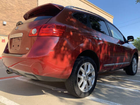 2011 Nissan Rogue SV