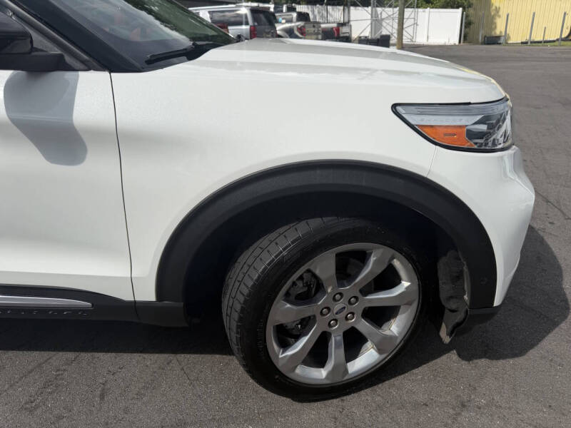 2020 Ford Explorer Platinum