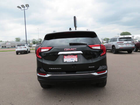 2023 GMC Terrain SLT