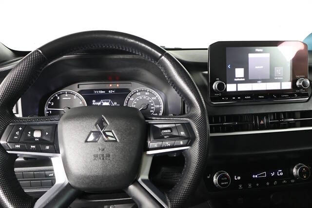 2022 Mitsubishi Outlander Black Edition