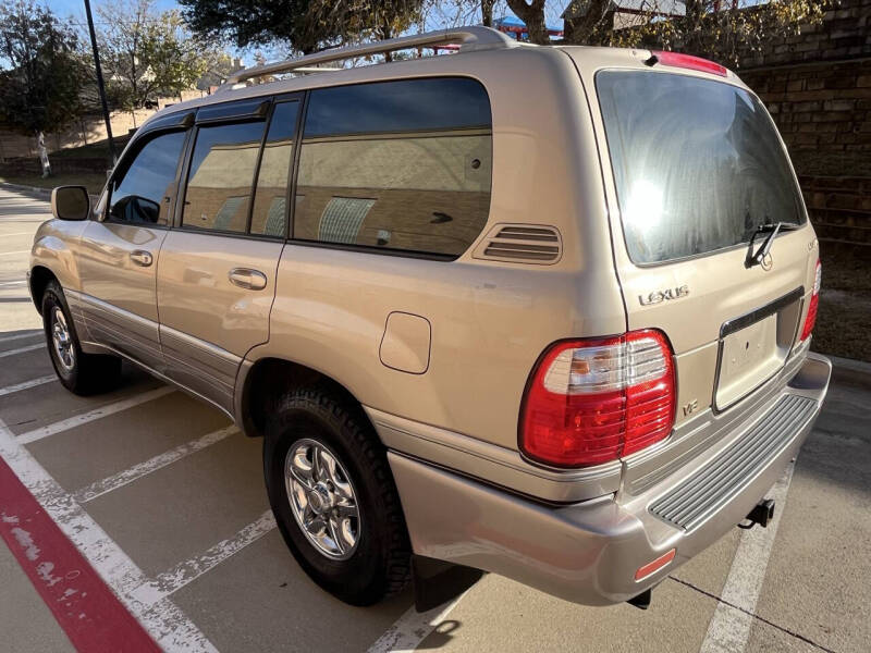 2001 Lexus LX 470