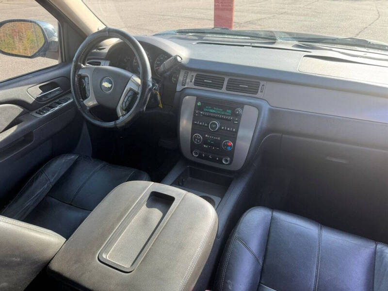 2011 Chevrolet Avalanche LT