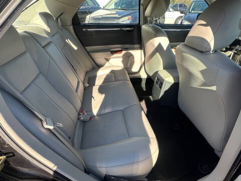 2005 Chrysler 300 Touring