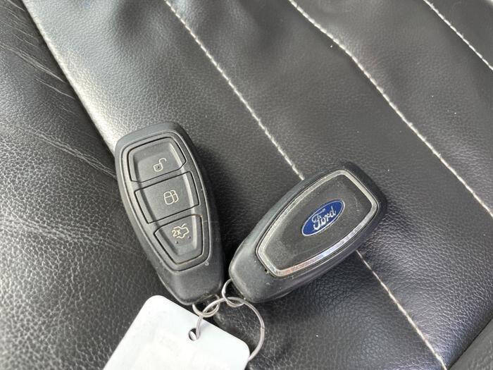 2013 Ford C-MAX Hybrid SEL