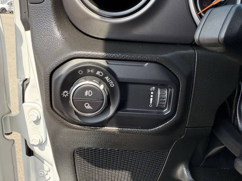 2023 Jeep Gladiator Sport S