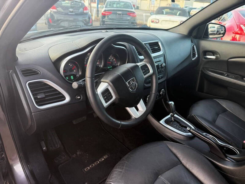 2014 Dodge Avenger SXT