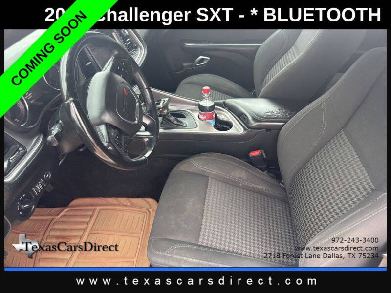 2019 Dodge Challenger SXT
