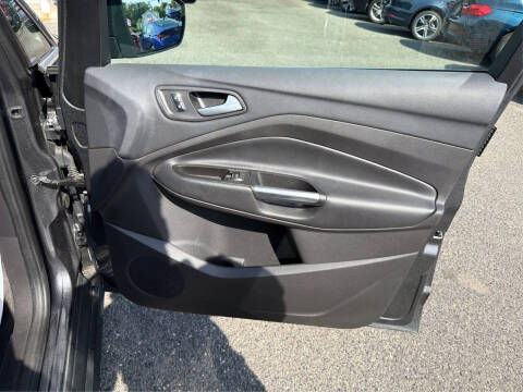 2016 Ford C-MAX Energi SEL
