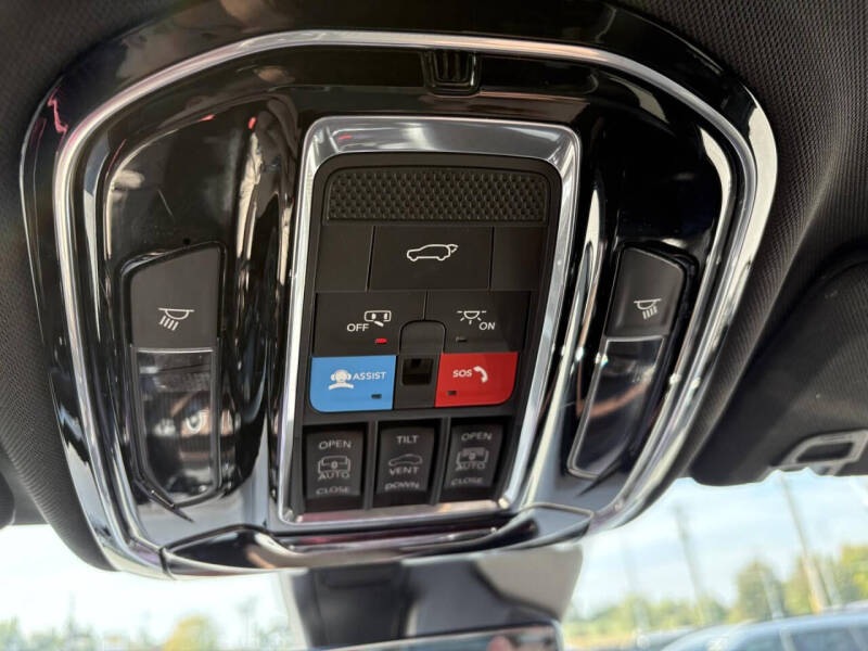 2023 Jeep Grand Cherokee L Summit