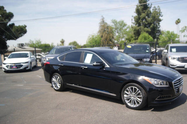 2015 Hyundai Genesis for sale at Auto Plaza in Fresno, CA