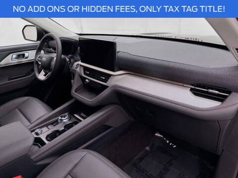 2025 Ford Explorer Active