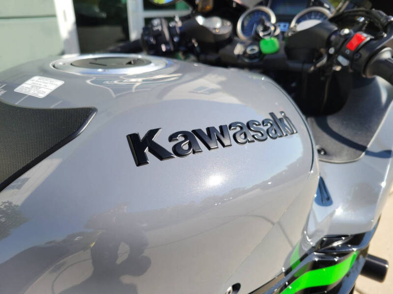 2021 Kawasaki Ninja ZX-14R ABS