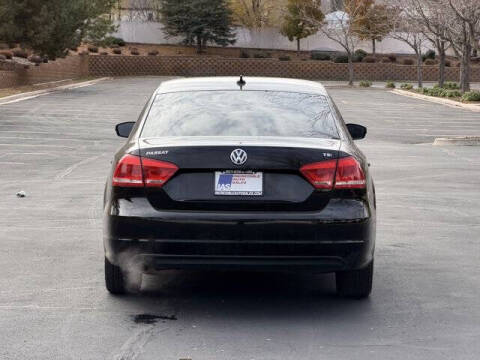 2015 Volkswagen Passat 1.8T Limited Edition