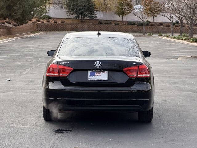 2015 Volkswagen Passat 1.8T Limited Edition