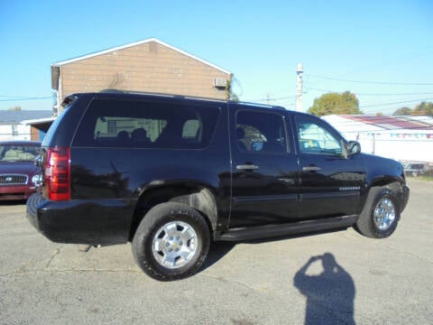 2013 Chevrolet Suburban for sale at B & G AUTO SALES in Uniontown PA