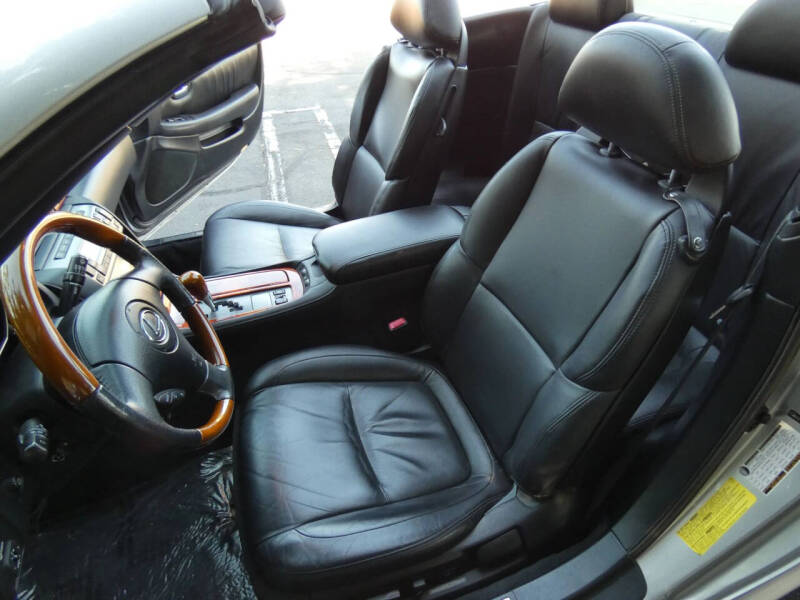 2006 Lexus SC 430