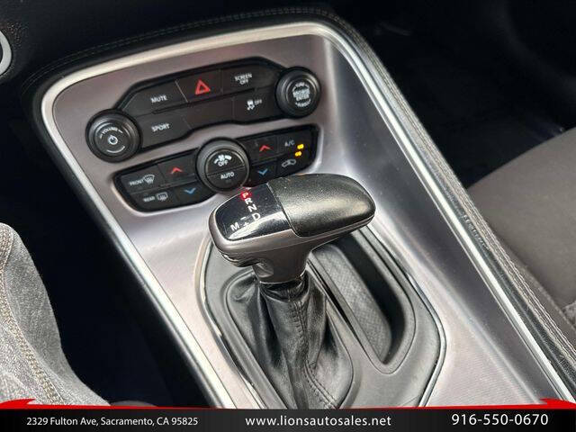 2020 Dodge Challenger SXT