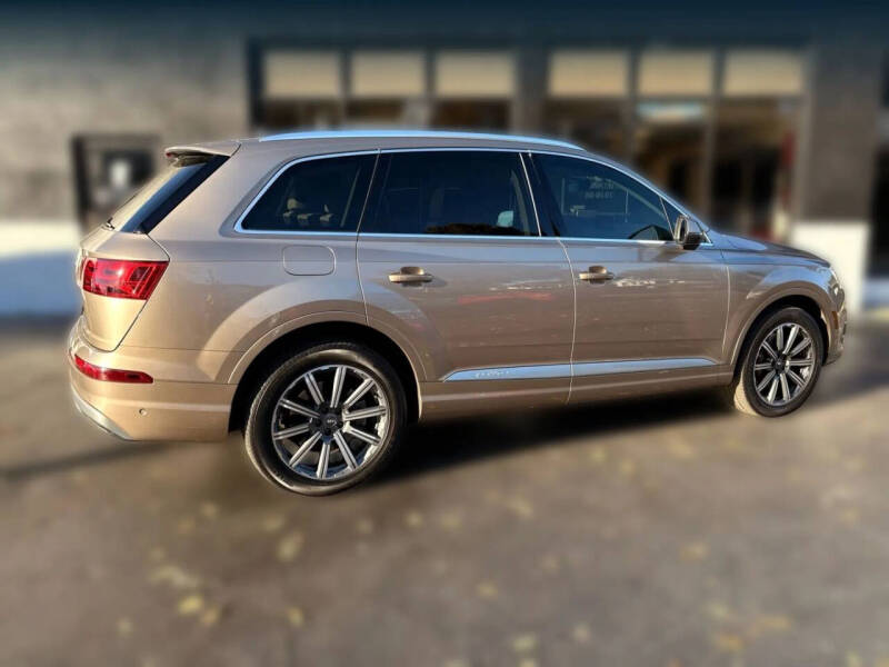 2019 Audi Q7 quattro Prestige 55 TFSI