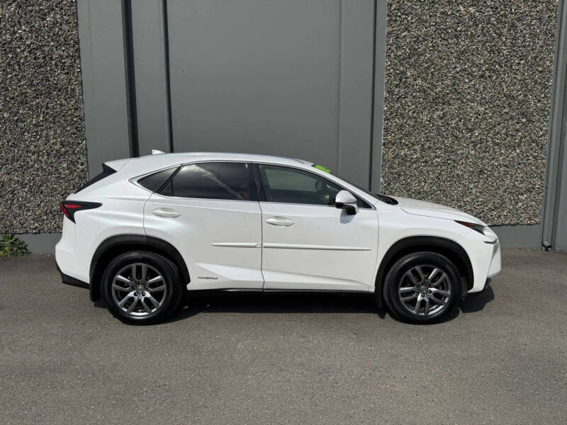2015 Lexus NX 300h