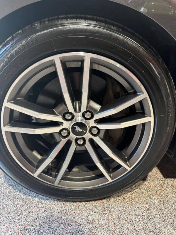 2017 Ford Mustang GT Premium