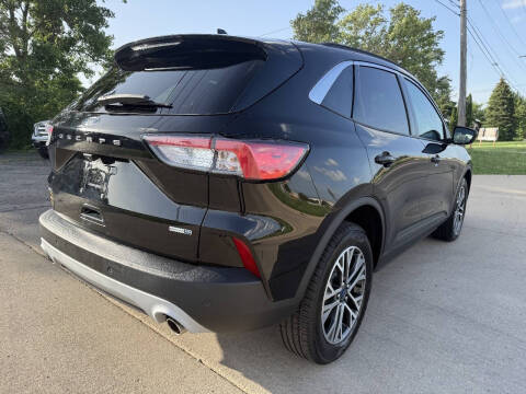 2020 Ford Escape SEL
