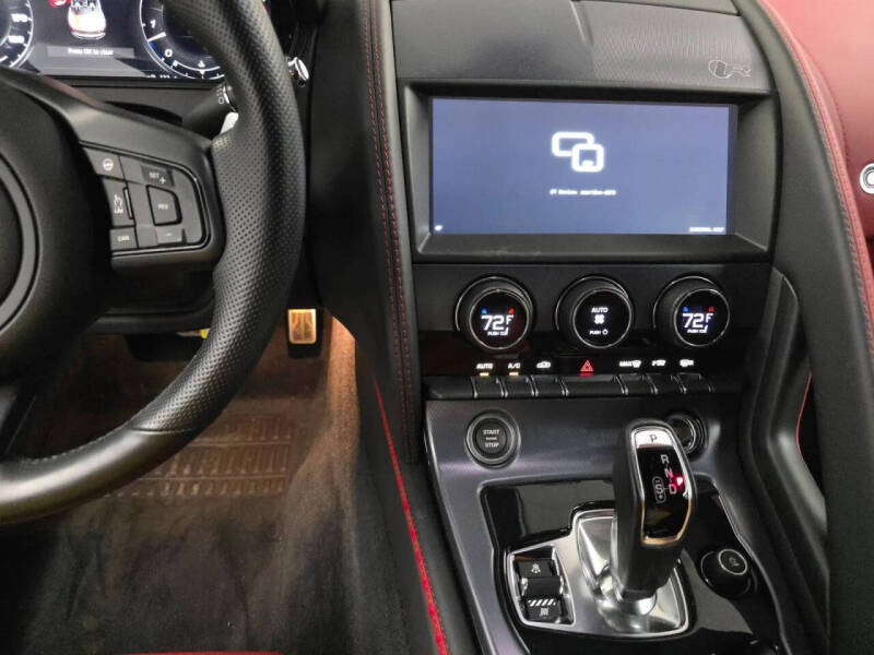 2023 Jaguar F-TYPE R