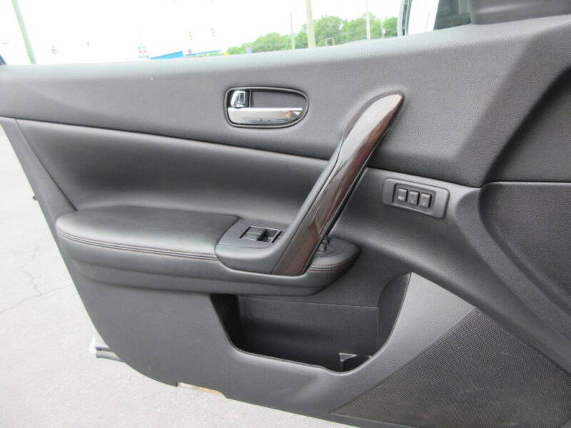 2013 Nissan Maxima