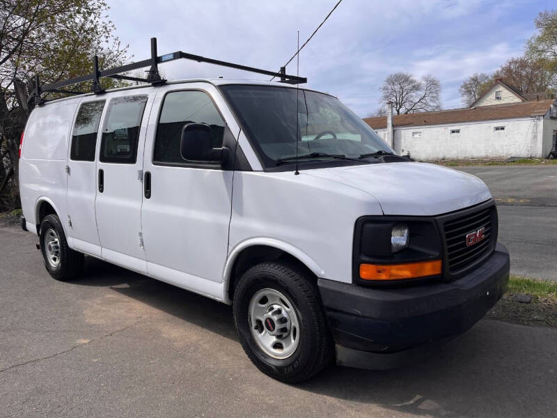 2017 GMC Savana 2500