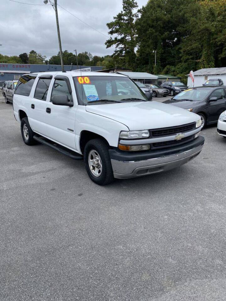 2000 Chevrolet Suburban White